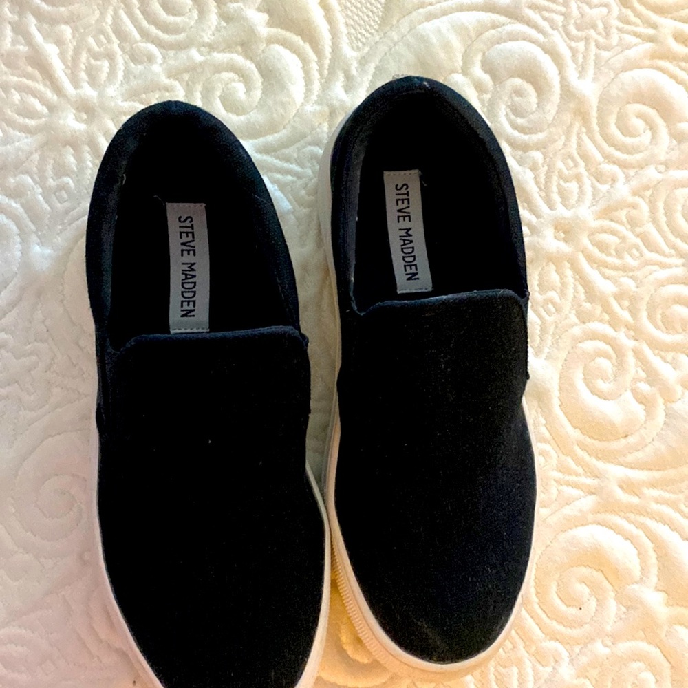 Steve Madden black canvas slip on shoes.  Size 6